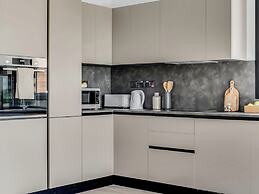 Sanders Crystal 2 Limassol