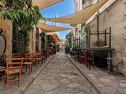 Sanders Crystal 2 Limassol
