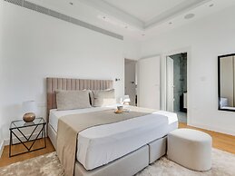Sanders Crystal 2 Limassol