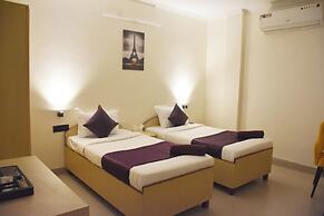 Date Palm Hotel