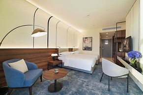 Nova M Hotel Edge By Rotana