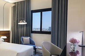 Nova M Hotel Edge By Rotana