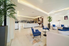 Nova M Hotel Edge By Rotana