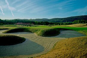 MARSHALL GOLF & WELLNESS HOTEL