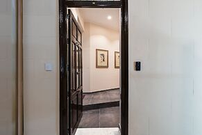 Palazzo Falcone Apartments