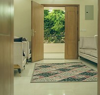 Pyramids Lodge