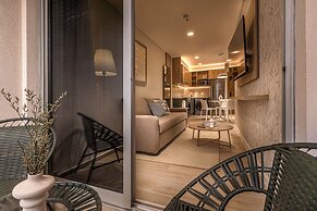 Houze Residences – By AVA Rentals.