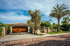 Casa de las Risas in Palmilla