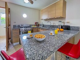 Cute Apartment Only Steps From the Beach