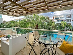 Beautiful 2 BR Apartment With BBQ