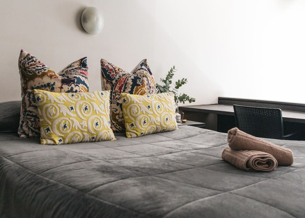 City Loft Loadshedding Free