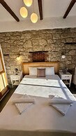 The Comelly Alaçatı