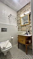 The Comelly Alaçatı