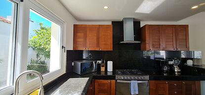 CASA REYES Stunning Rooftop Oceanview