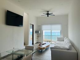 La Diosa Condos penthouse w plunge pool
