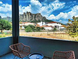 Tsikaris Guesthouse