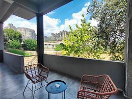 Tsikaris Guesthouse