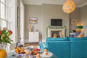 Stylish Grade II Apartment - The London