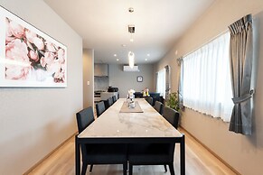 THE COMFY SAPPORO