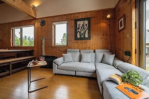 RONIN LODGE