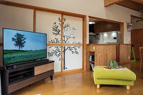 RONIN LODGE