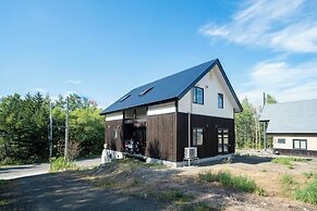 RONIN LODGE