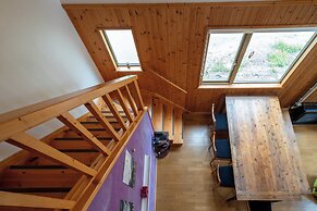 RONIN LODGE