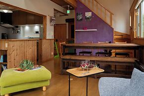 RONIN LODGE