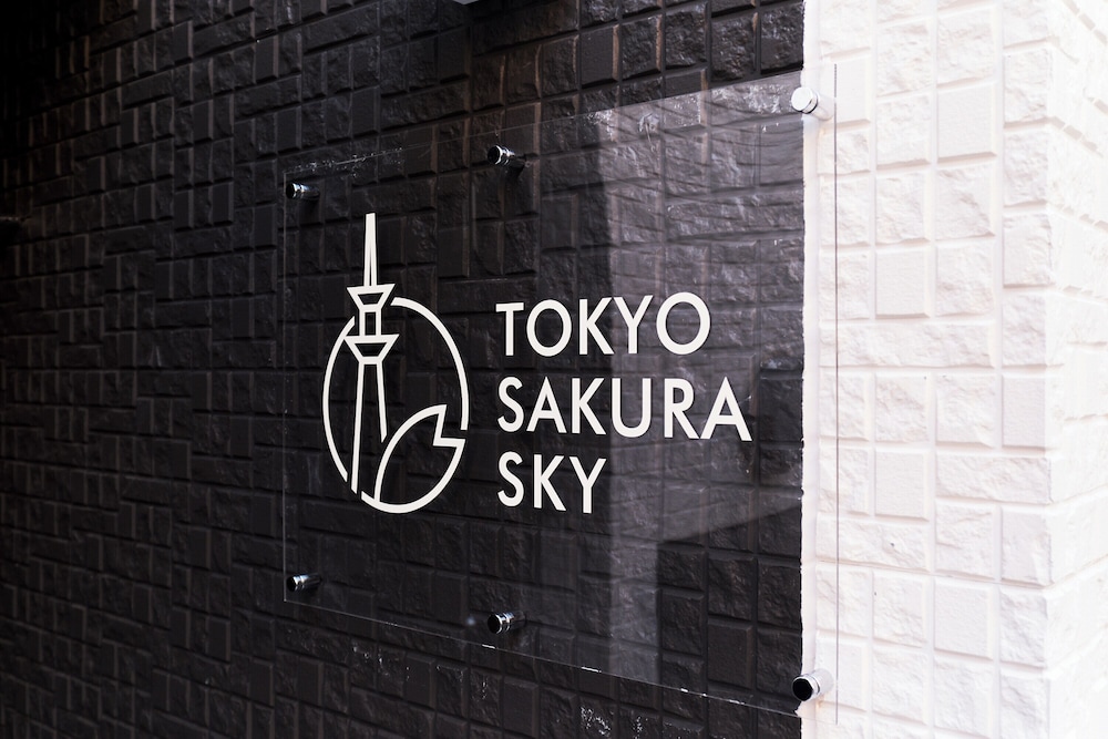 Sky Up Oshiage by Tranova