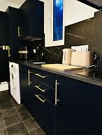Close to Leeds Centre - The Snug Apartment