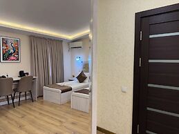 AKS HOTEL