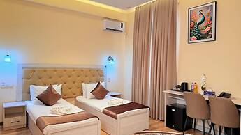 AKS HOTEL