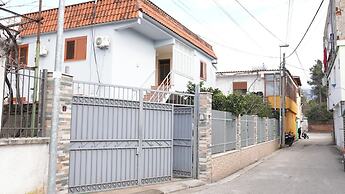 Grand House