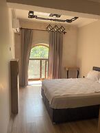 Nemrut Çeşme Otel