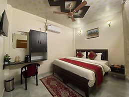 Hotel Royal Shantii Inn