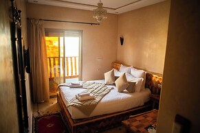 Imsouane WOOD HOUSE