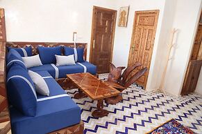 Imsouane WOOD HOUSE