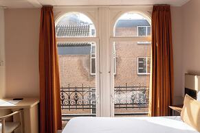 CS Hotel