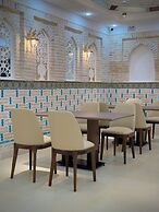 Emerald hotel