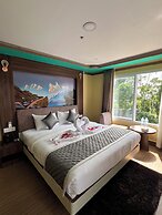 Hotel Hill Tower