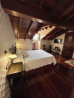 CASA DE COSTOIA