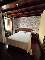 CASA DE COSTOIA
