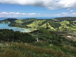 Beachfront on Waiheke