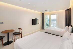 Lebleu Naksan Hotel