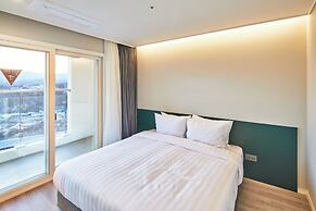 Lebleu Naksan Hotel