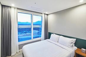 Lebleu Naksan Hotel