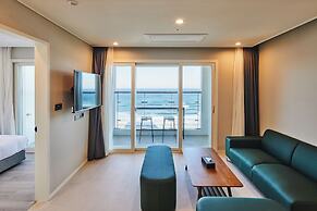 Lebleu Naksan Hotel