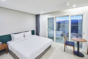 Lebleu Naksan Hotel
