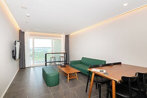Lebleu Naksan Hotel