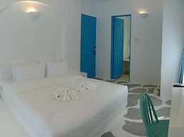 Ipoh Santorini Hideaway Hotel Inspired